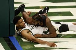 爱游戏-Karsa关键节点比分优势明显，热火带队取胜！的简单介绍