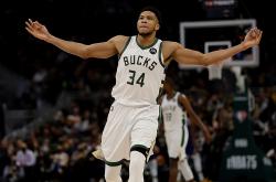 爱游戏-关于Ming在雄鹿比赛中逆转，败北引发热议！的信息